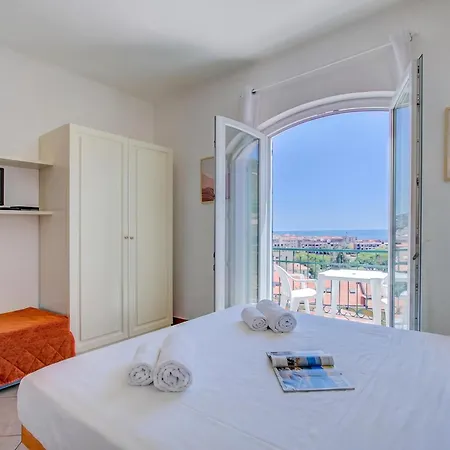 Seaview Pool Retreat - Il Poggio