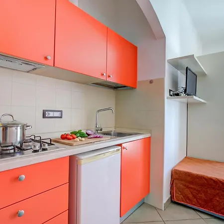 Seaview Pool Retreat - Il Poggio Apartment