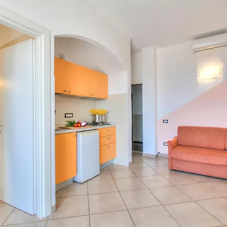 Seaview Pool Retreat - Il Poggio Apartment