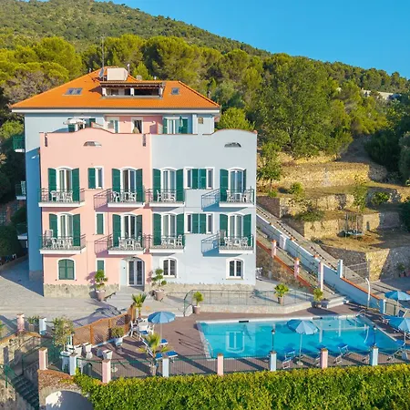 Apartment Seaview Pool Retreat - Il Poggio