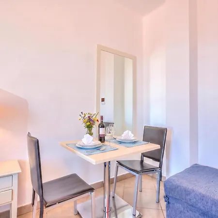 Seaview Pool Retreat - Il Poggio *