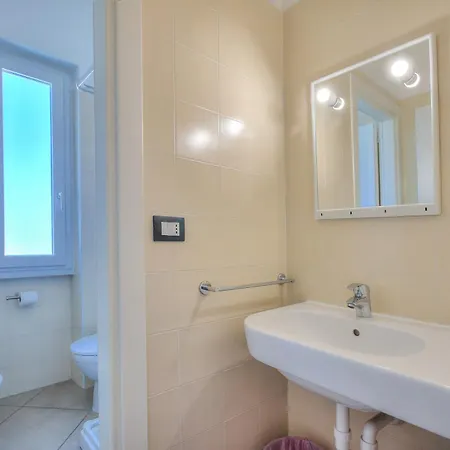 Apartment Seaview Pool Retreat - Il Poggio
