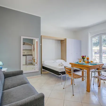 Apartment Seaview Pool Retreat - Il Poggio Marina dʼAndora