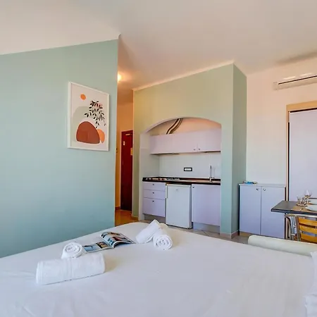 Apartmán Seaview Pool Retreat - Il Poggio