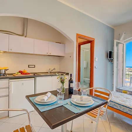 Apartment Seaview Pool Retreat - Il Poggio Marina dʼAndora